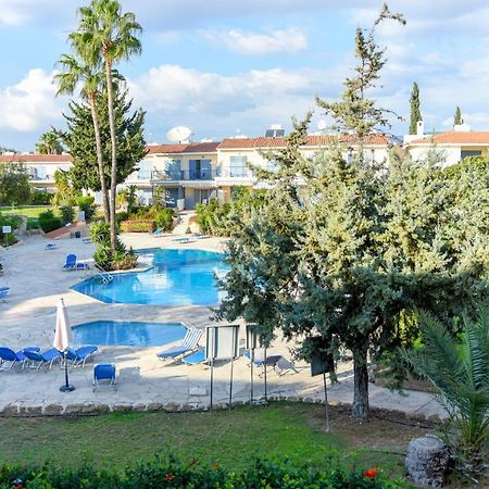 Paradise Gardens With A Large Terrace Paphos Esterno foto