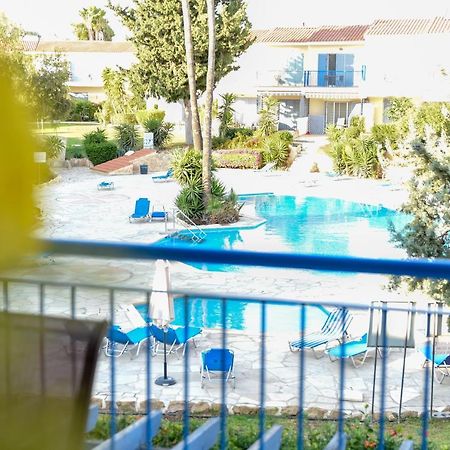 Paradise Gardens With A Large Terrace Paphos Esterno foto