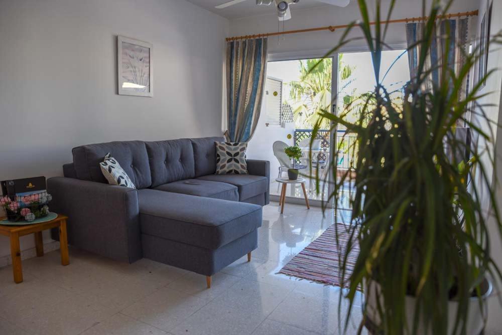 Paradise Gardens With A Large Terrace Paphos Esterno foto